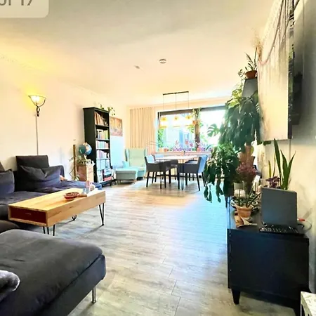 Hannover Homestay アパート ハノーファー